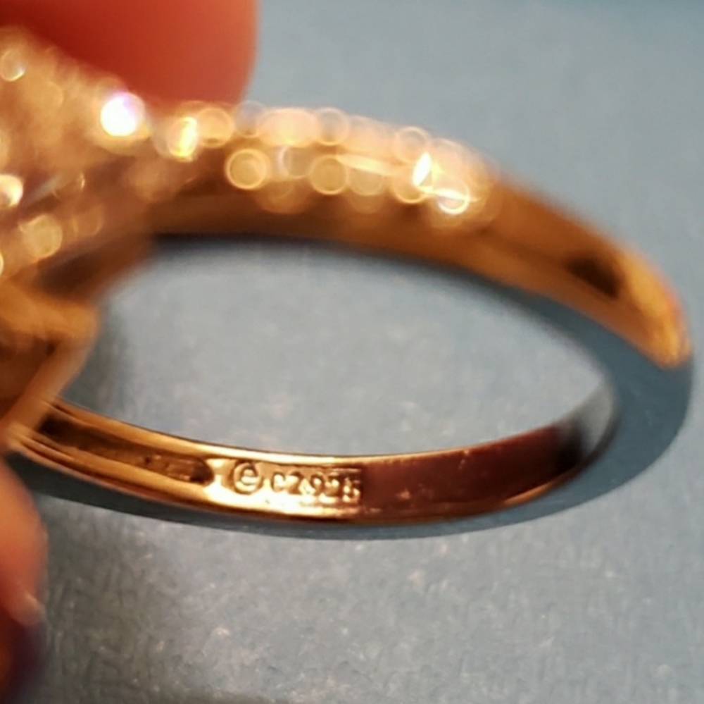 DIAMONIQUE ASSCHER RING - Picture 6 of 9